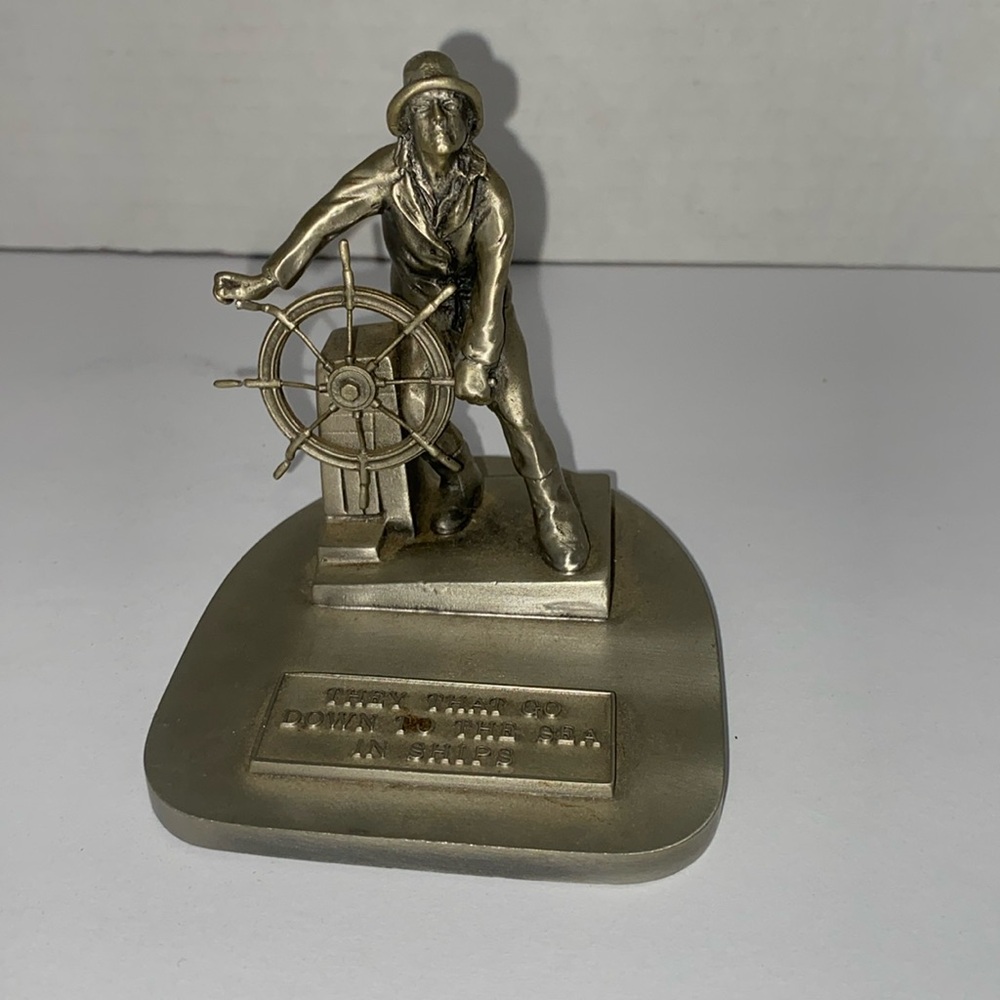 Pewter ships captain figure